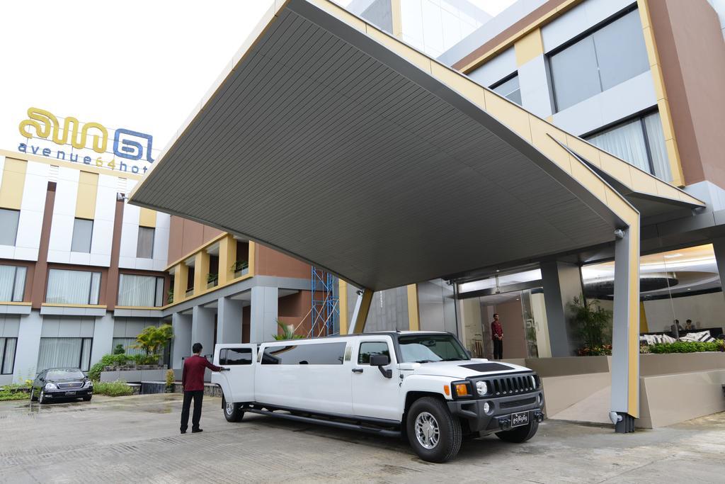 Avenue 64 Hotel Yangon Exterior foto